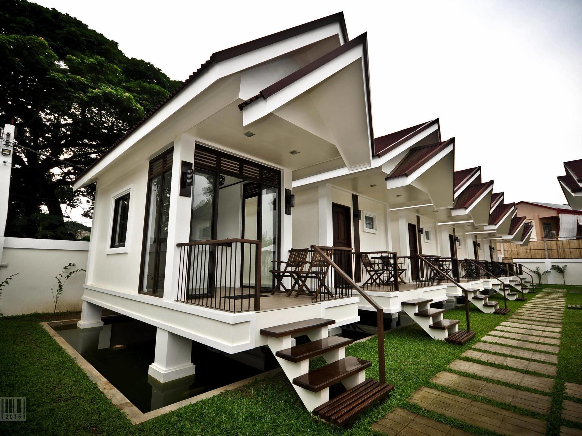 คลีออน วิลลา เพนชัน Bed & Breakfast Puerto Princesa ภายนอก รูปภาพ